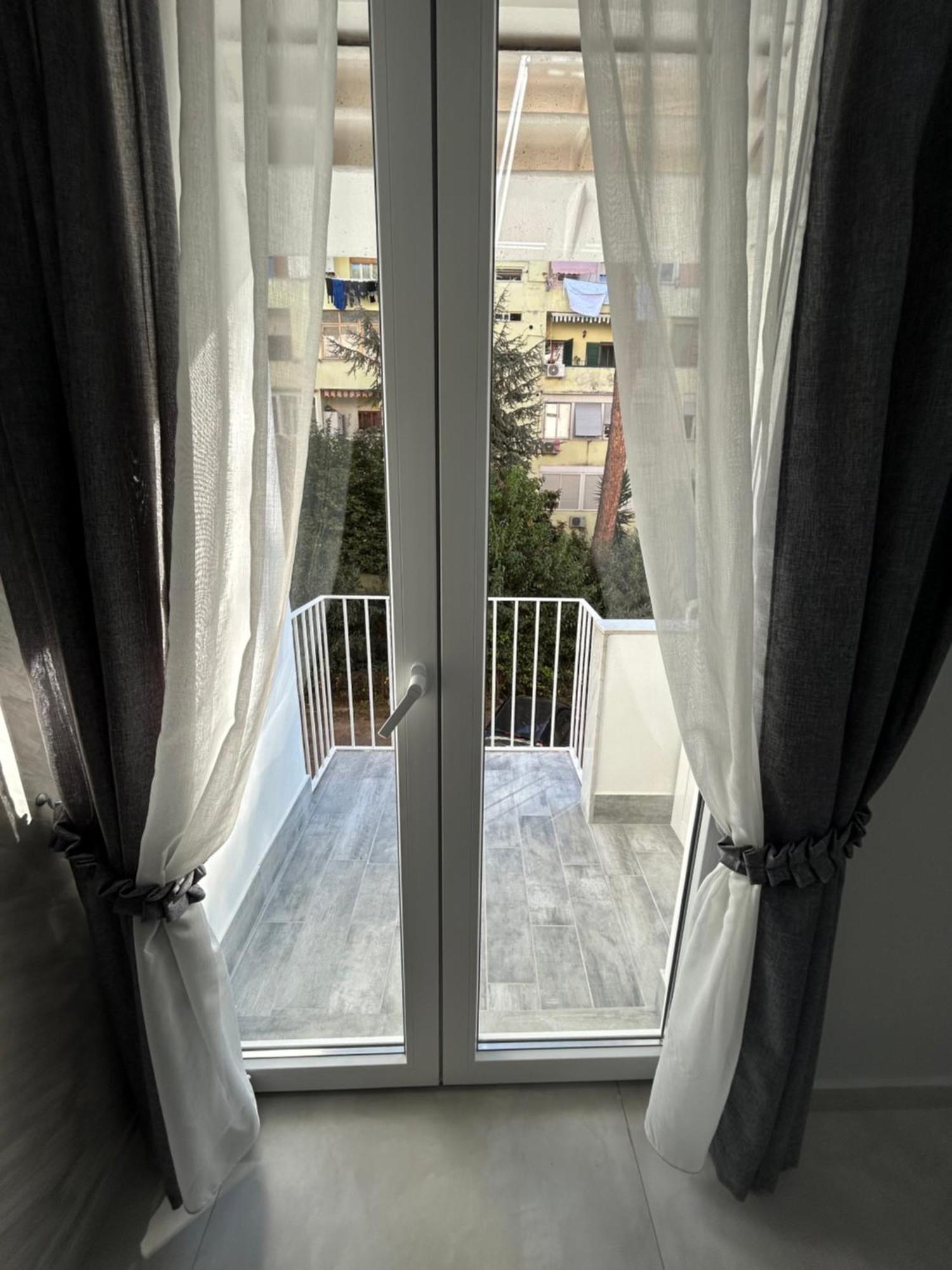 Skycity 2 B&B 나폴리 외부 사진